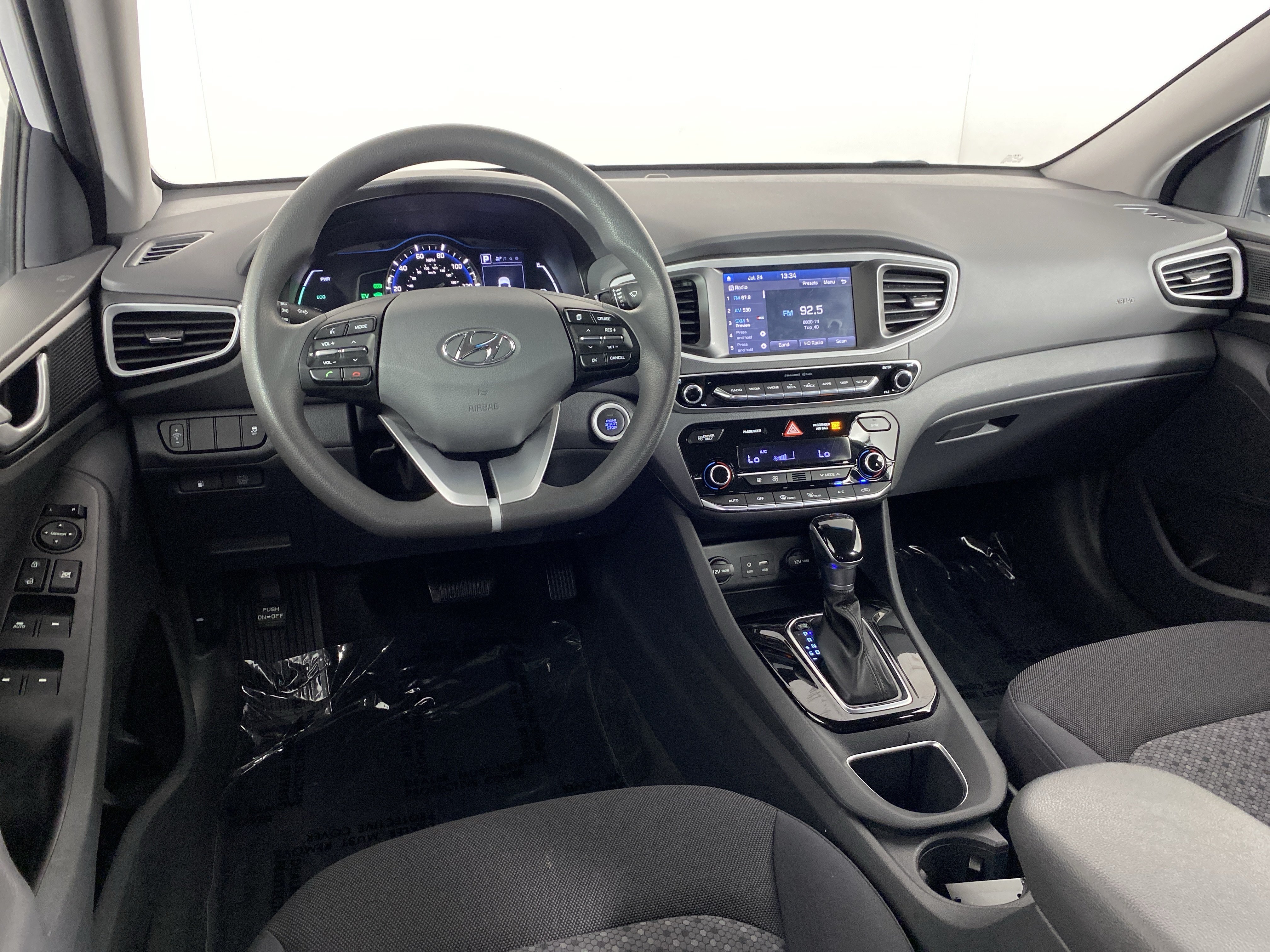 Used 2019 Hyundai Ioniq Blue FWD image 17