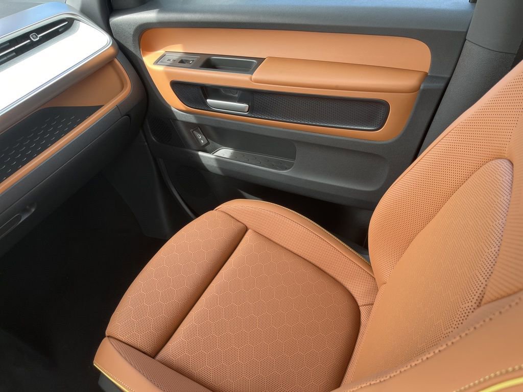 New 2025 Volkswagen ID. Buzz Pro S image 26