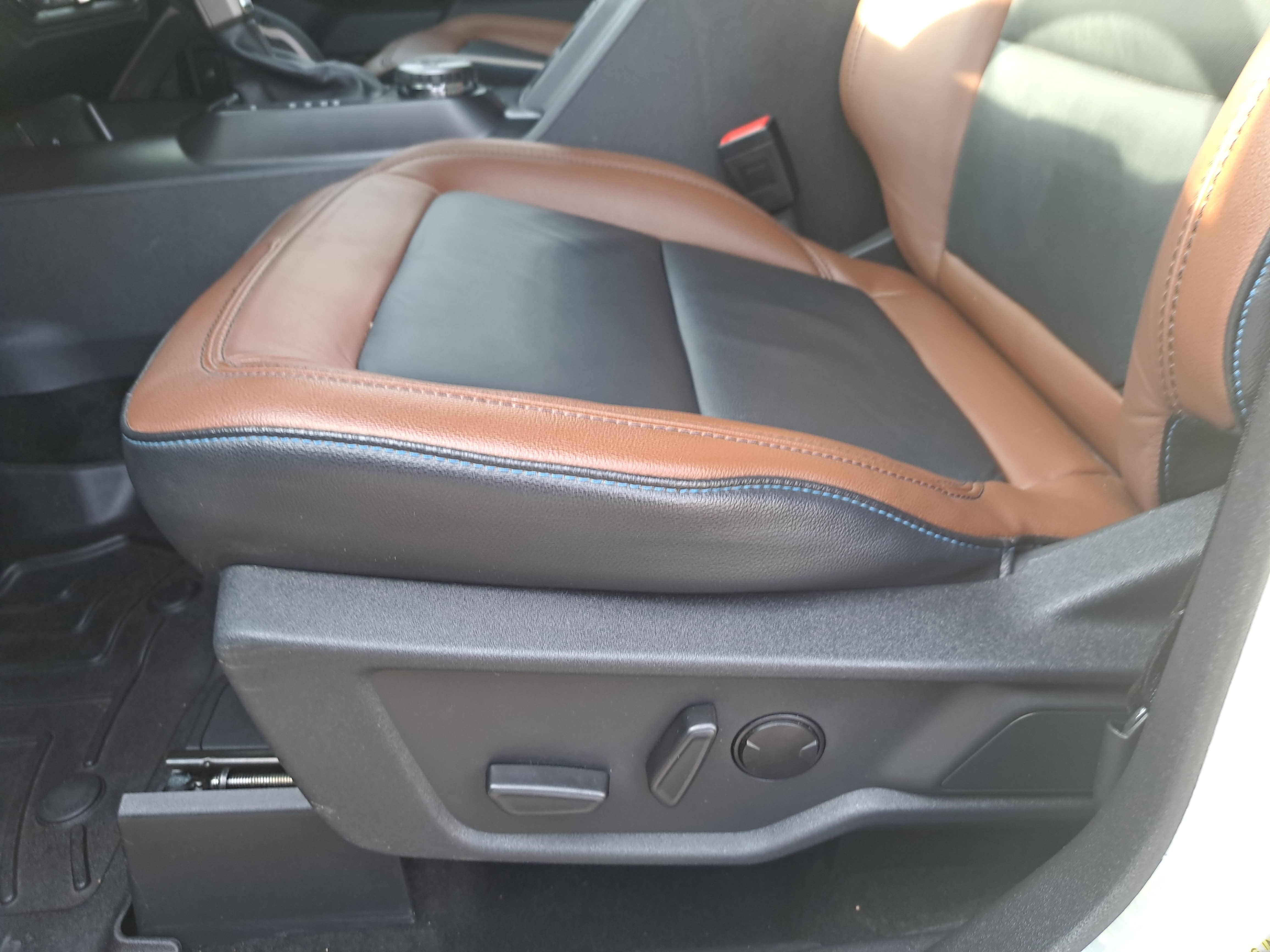 Used 2024 Ford Bronco Outer Banks AWD/4WD image 27