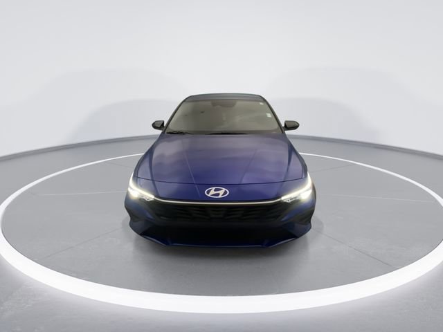 Used 2025 Hyundai Elantra Sport image 7
