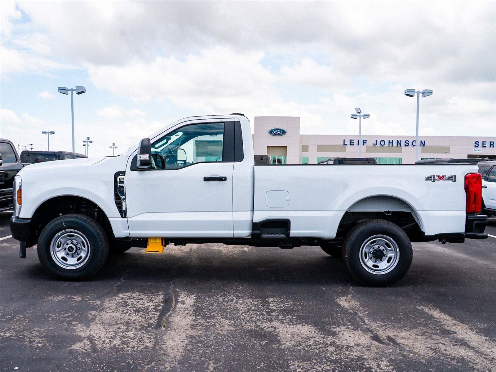 New 2026 Ford F250 XL AWD/4WD image 6