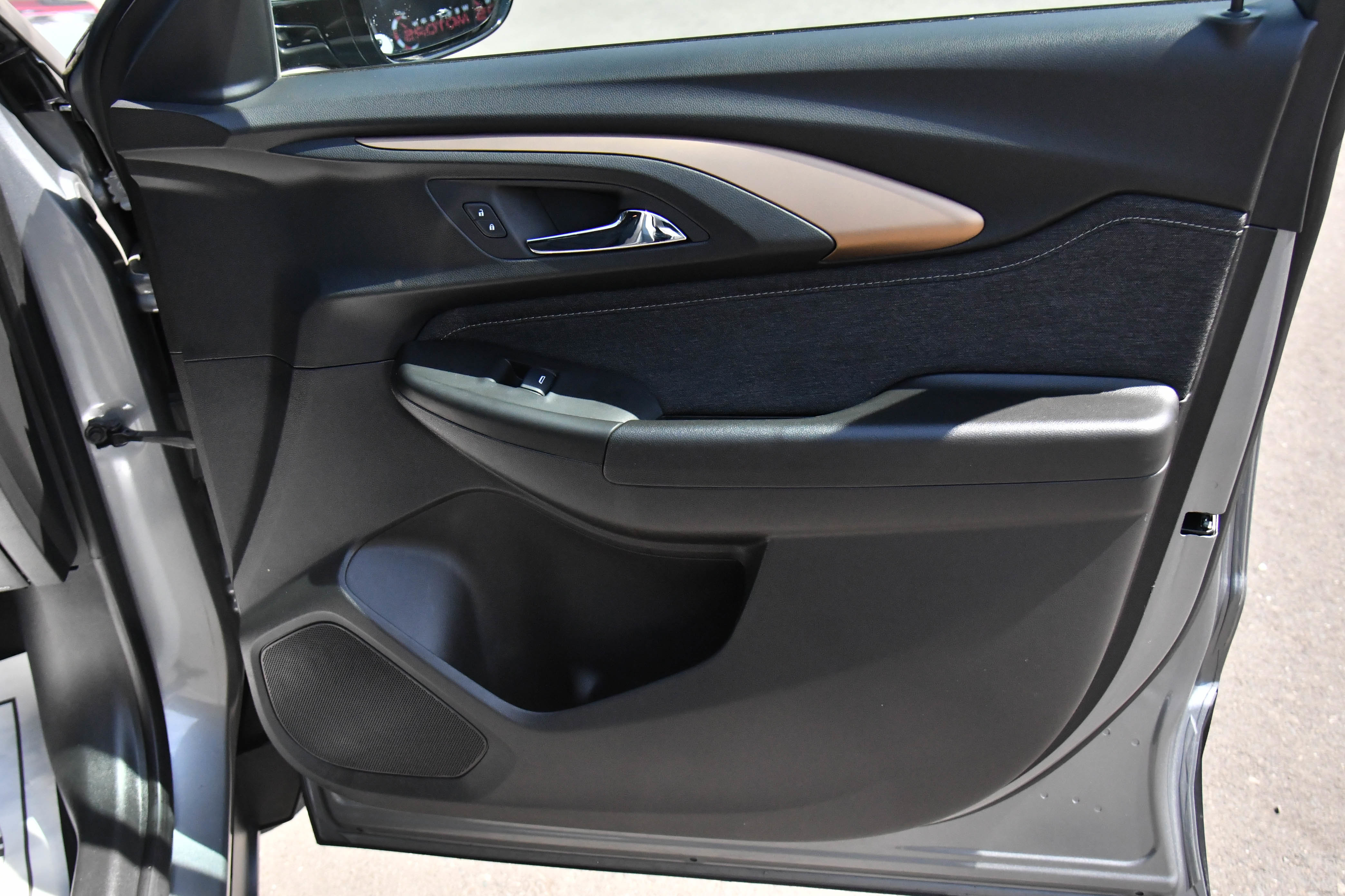 Used 2023 Chevrolet TrailBlazer ACTIV w/ Convenience Package image 39