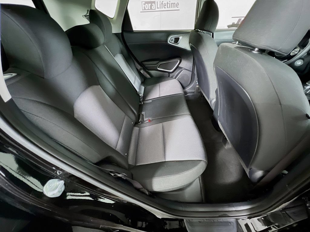 Certified 2023 Kia Soul LX w/ LX Technology Package FWD image 28