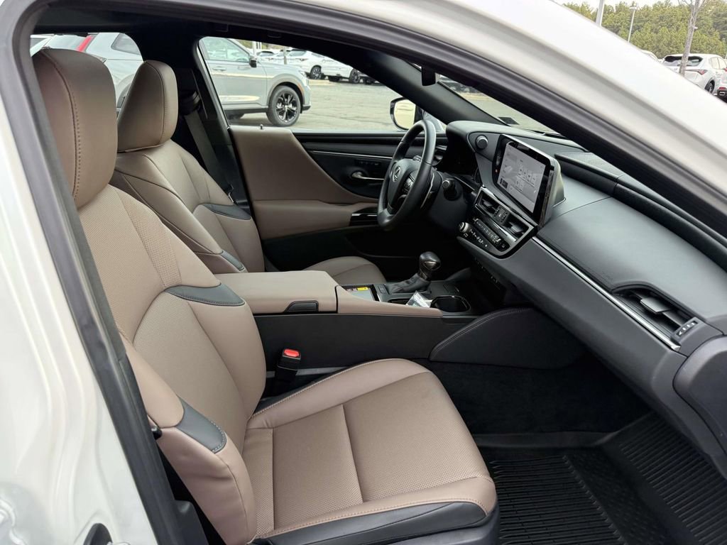 Used 2025 Lexus ES 350 Premium w/ Premium Package image 15
