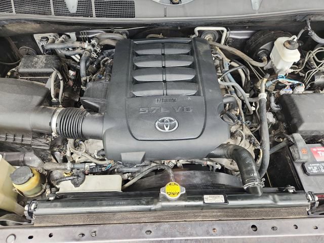 Used 2015 Toyota Sequoia Platinum RWD image 30