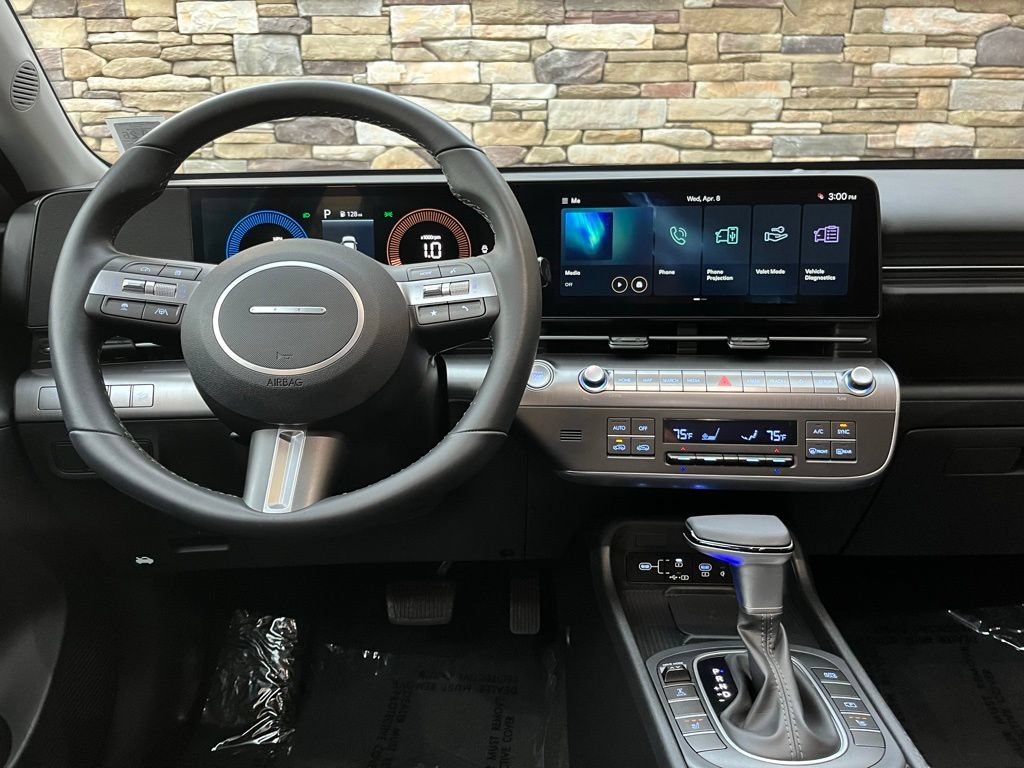 Certified 2026 Hyundai Kona SEL Sport AWD/4WD image 15