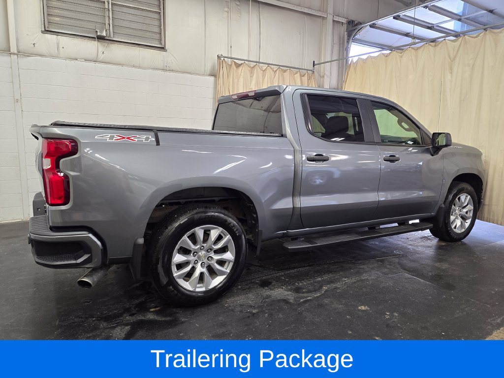 Used 2019 Chevrolet Silverado 1500 Custom w/ Custom Value Package AWD/4WD image 7