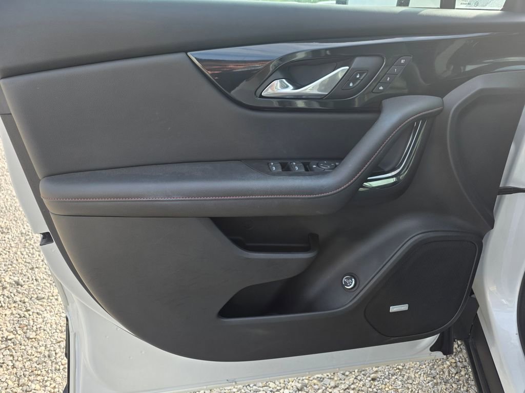 Used 2023 Chevrolet Blazer RS w/ Driver Confidence II Package FWD image 10