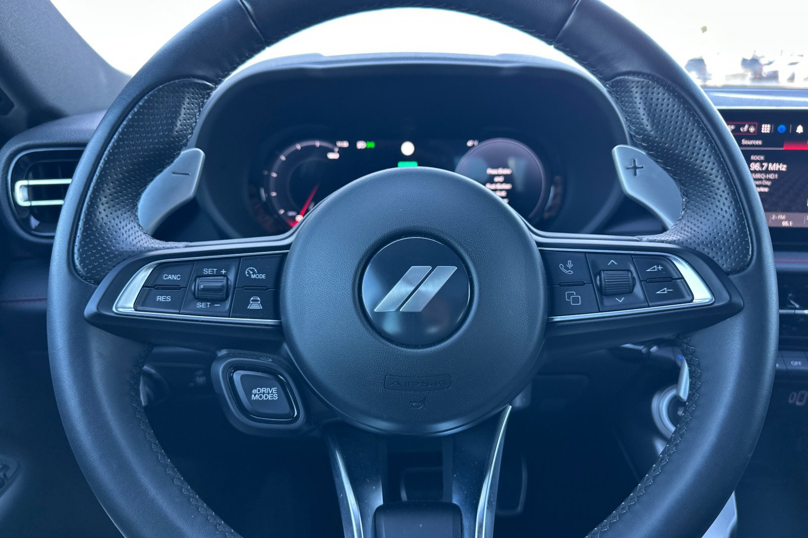 Used 2024 Dodge Hornet R/T Plus image 24