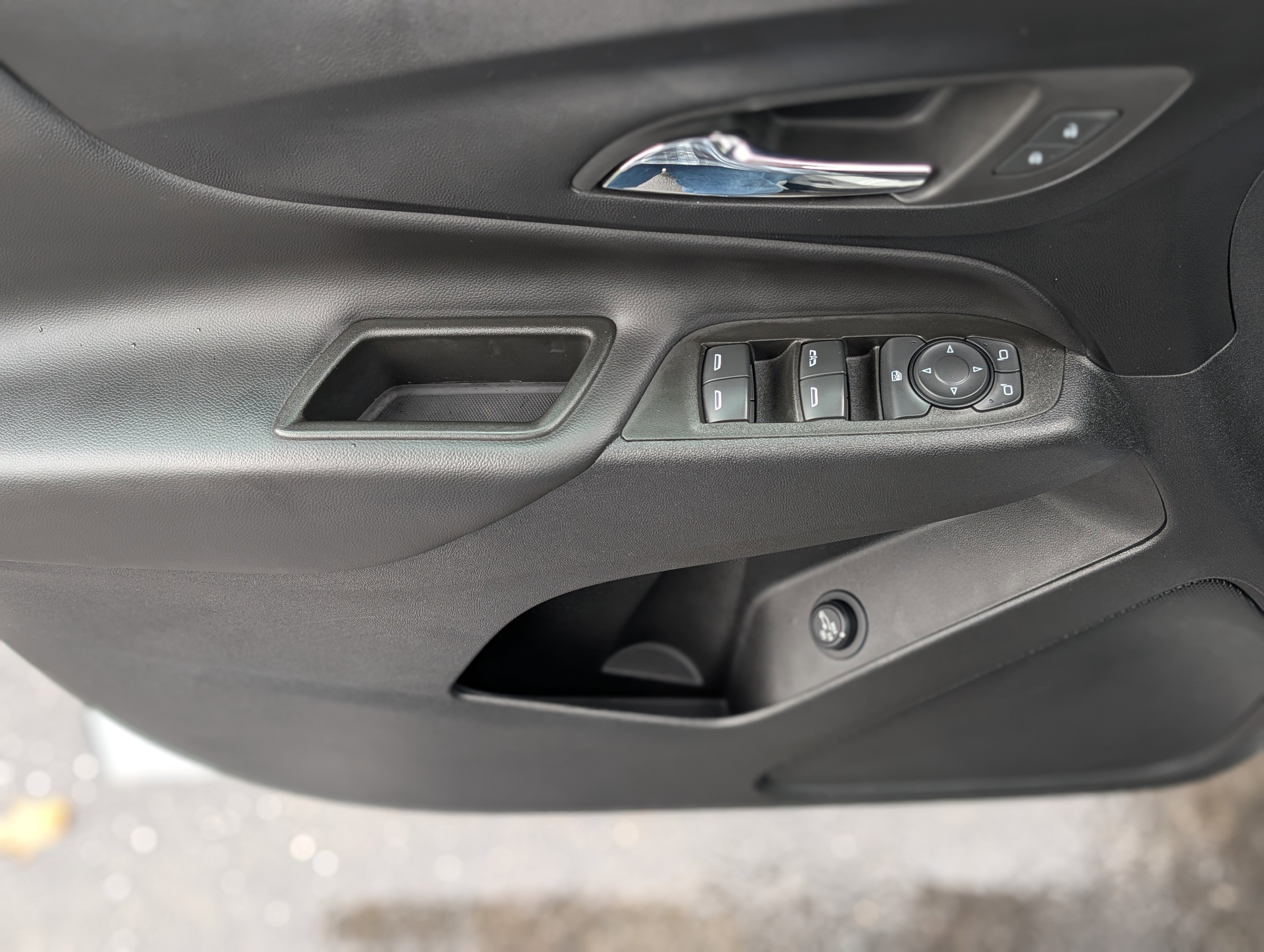 Used 2022 Chevrolet Equinox LT image 27