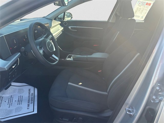 Used 2025 Hyundai Sonata SEL image 9