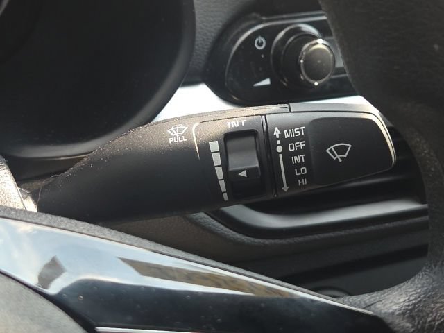 Used 2024 Kia Forte LX FWD image 31