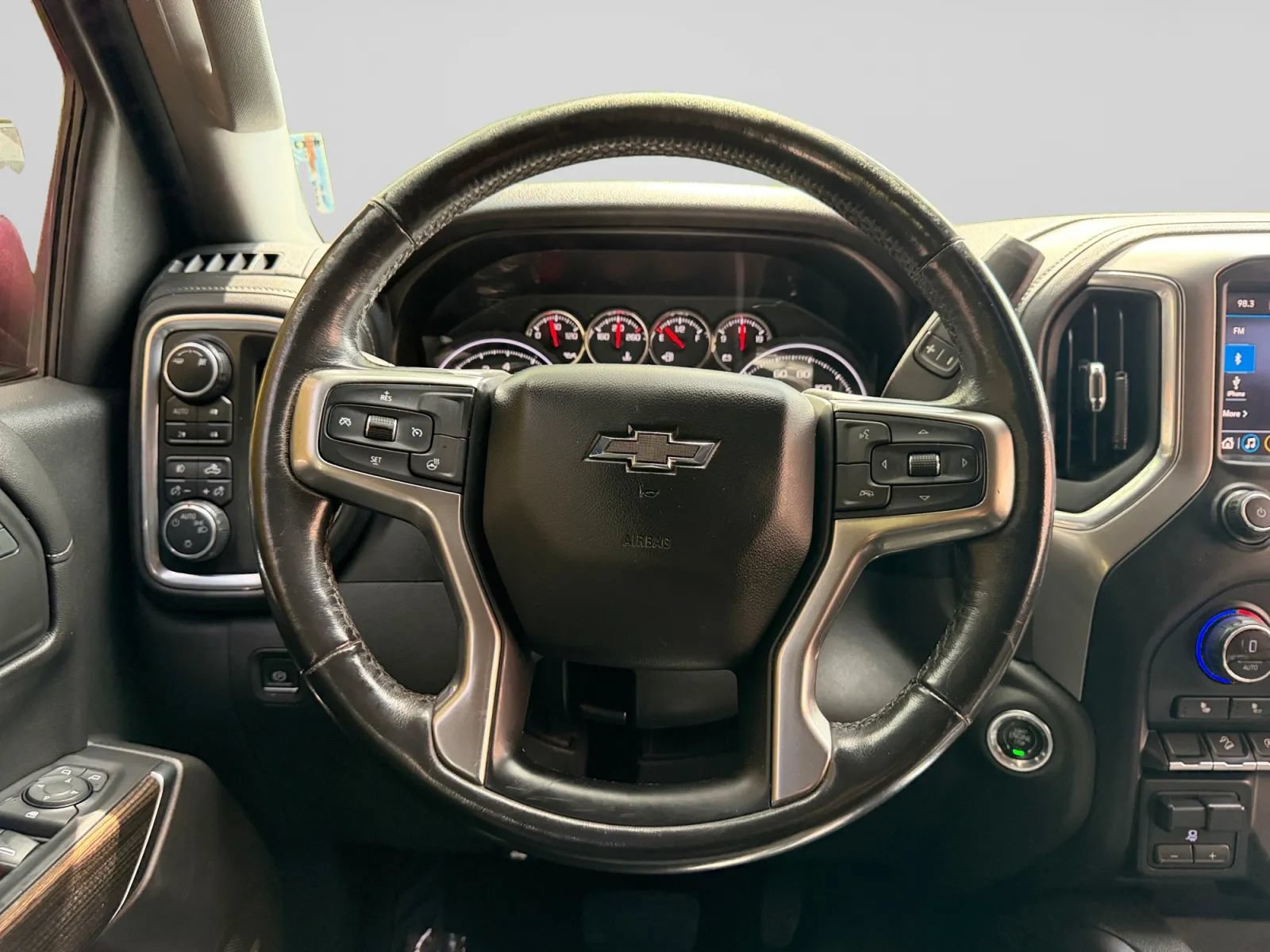 Used 2019 Chevrolet Silverado 1500 LT Trail Boss AWD/4WD image 20