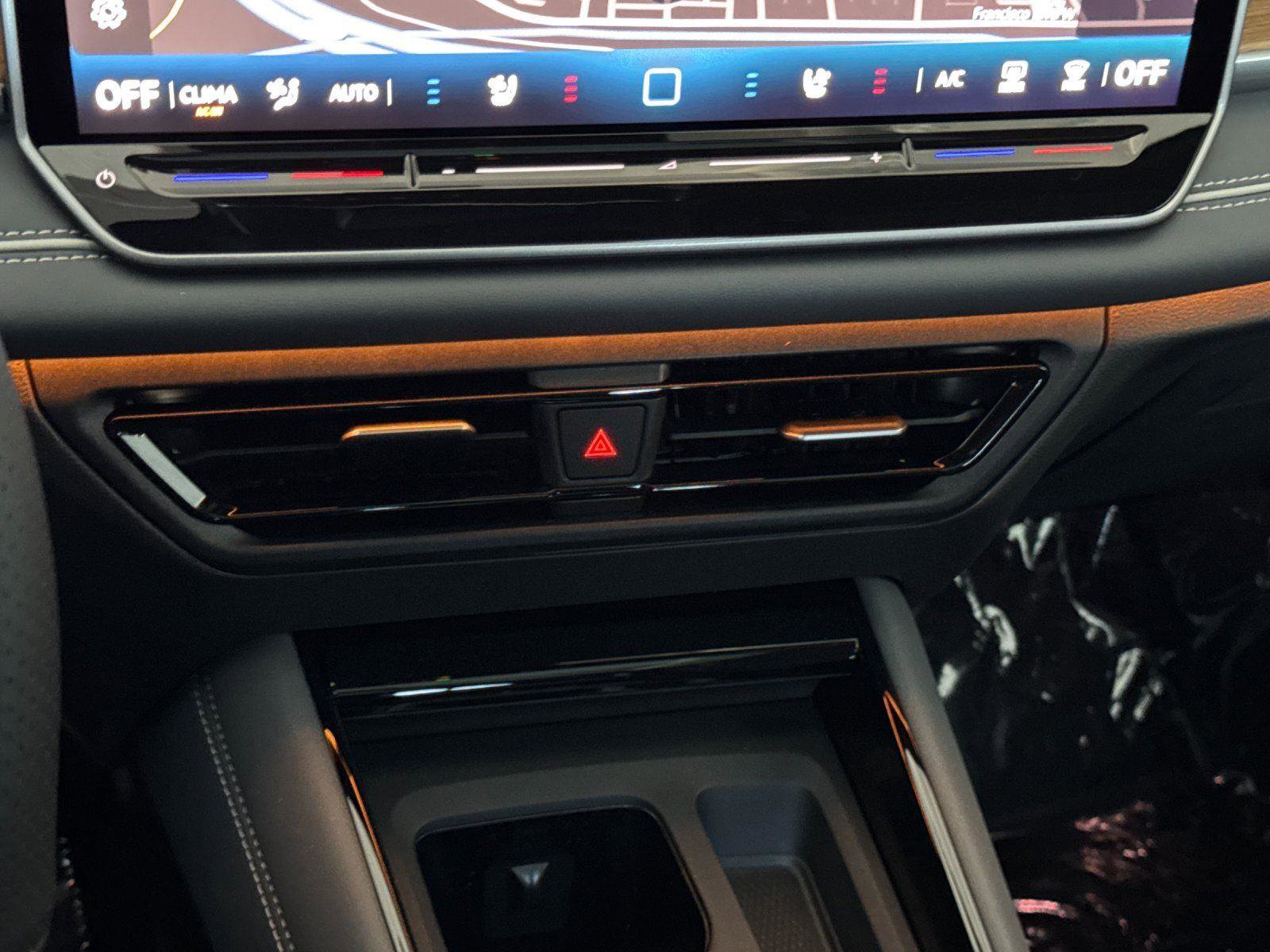 New 2026 Volkswagen Tiguan SEL R-Line AWD/4WD image 20