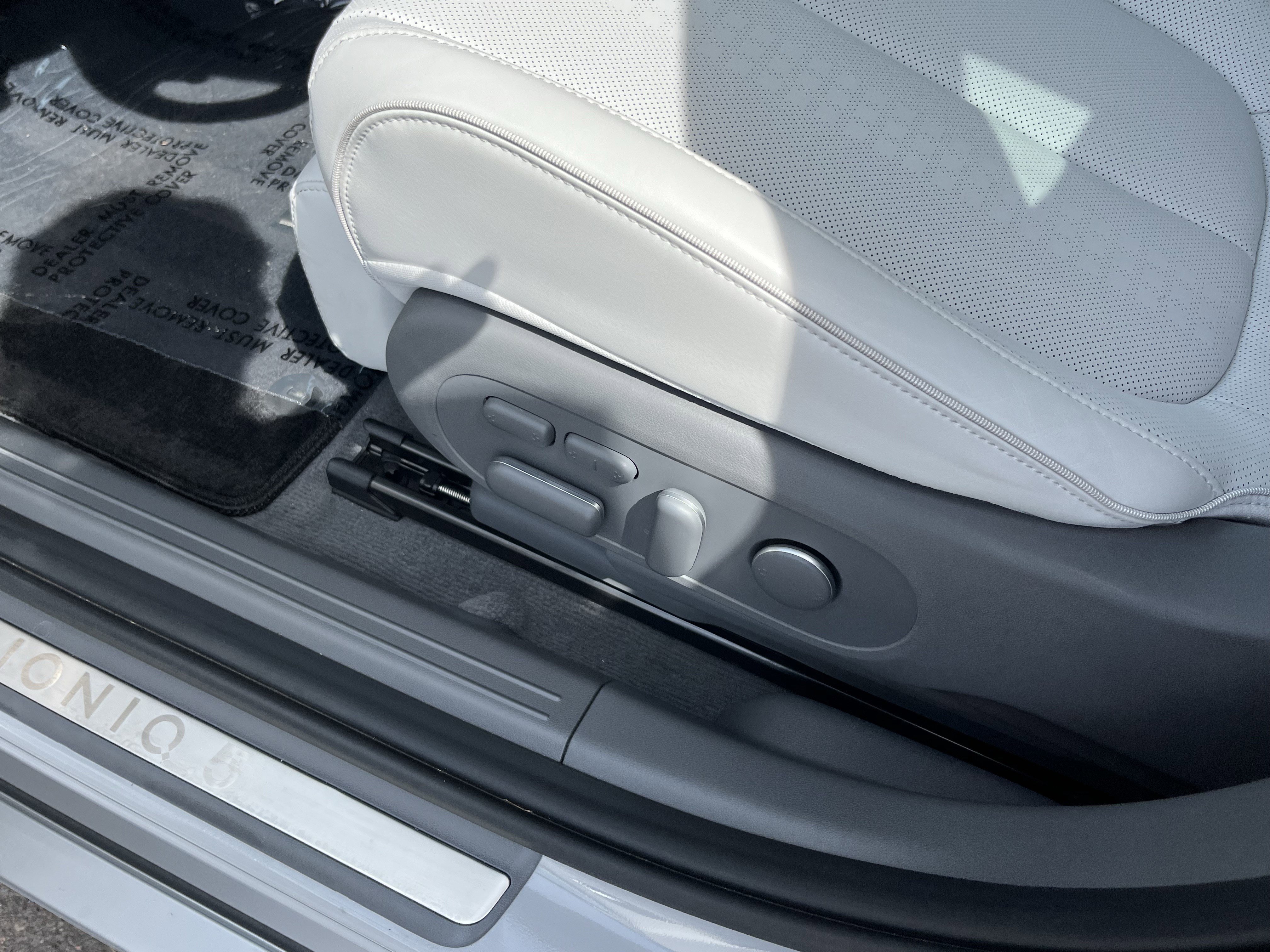 Certified 2024 Hyundai Ioniq 5 Limited image 18