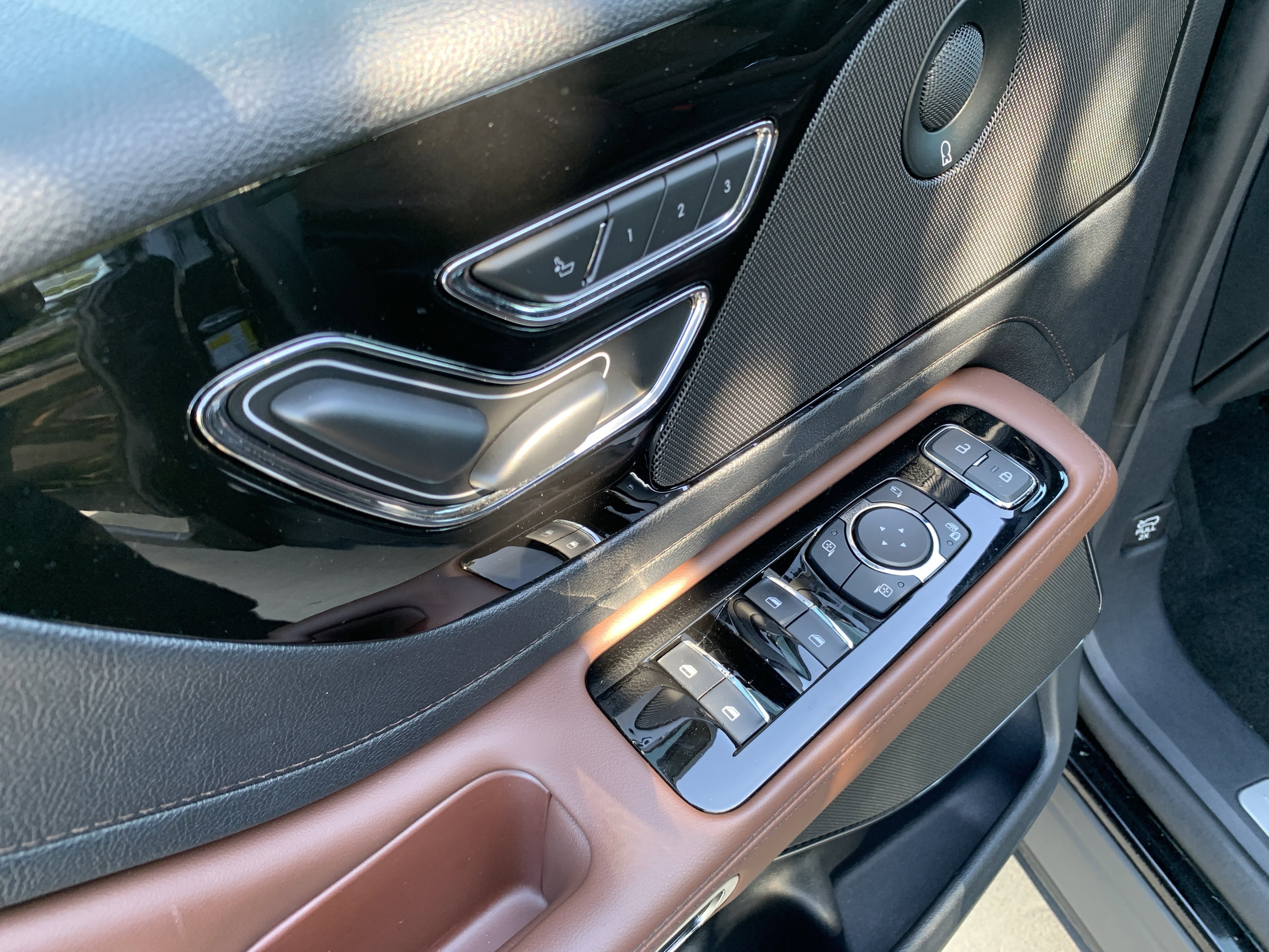 Used 2025 Lincoln Aviator Reserve w/ Illumination Package RWD image 18