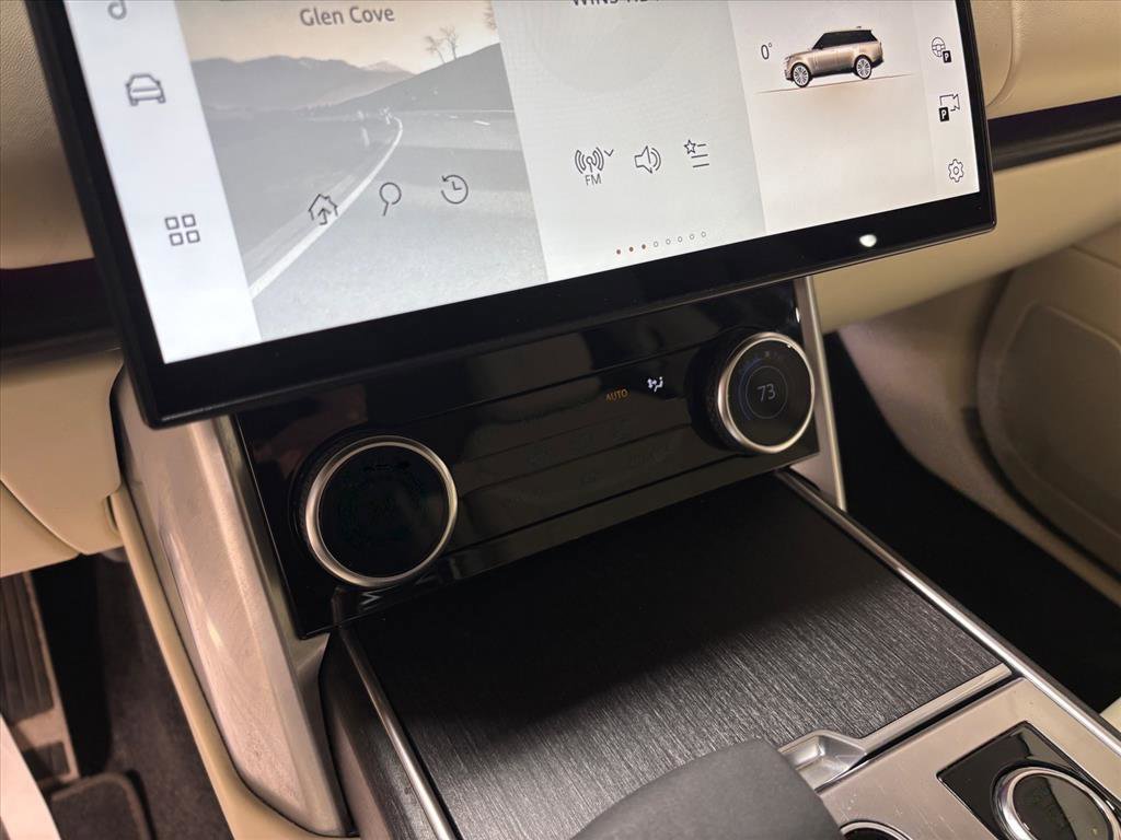 Used 2023 Land Rover Range Rover SE image 16