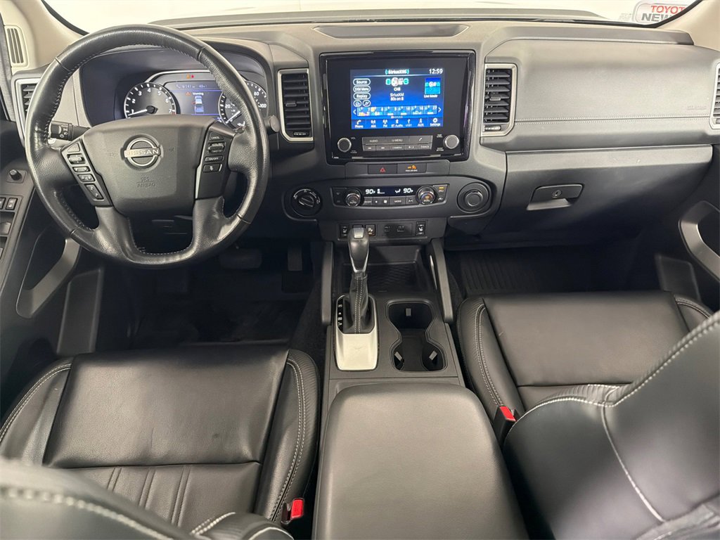 Used 2022 Nissan Frontier SV w/ SV Premium Package image 23