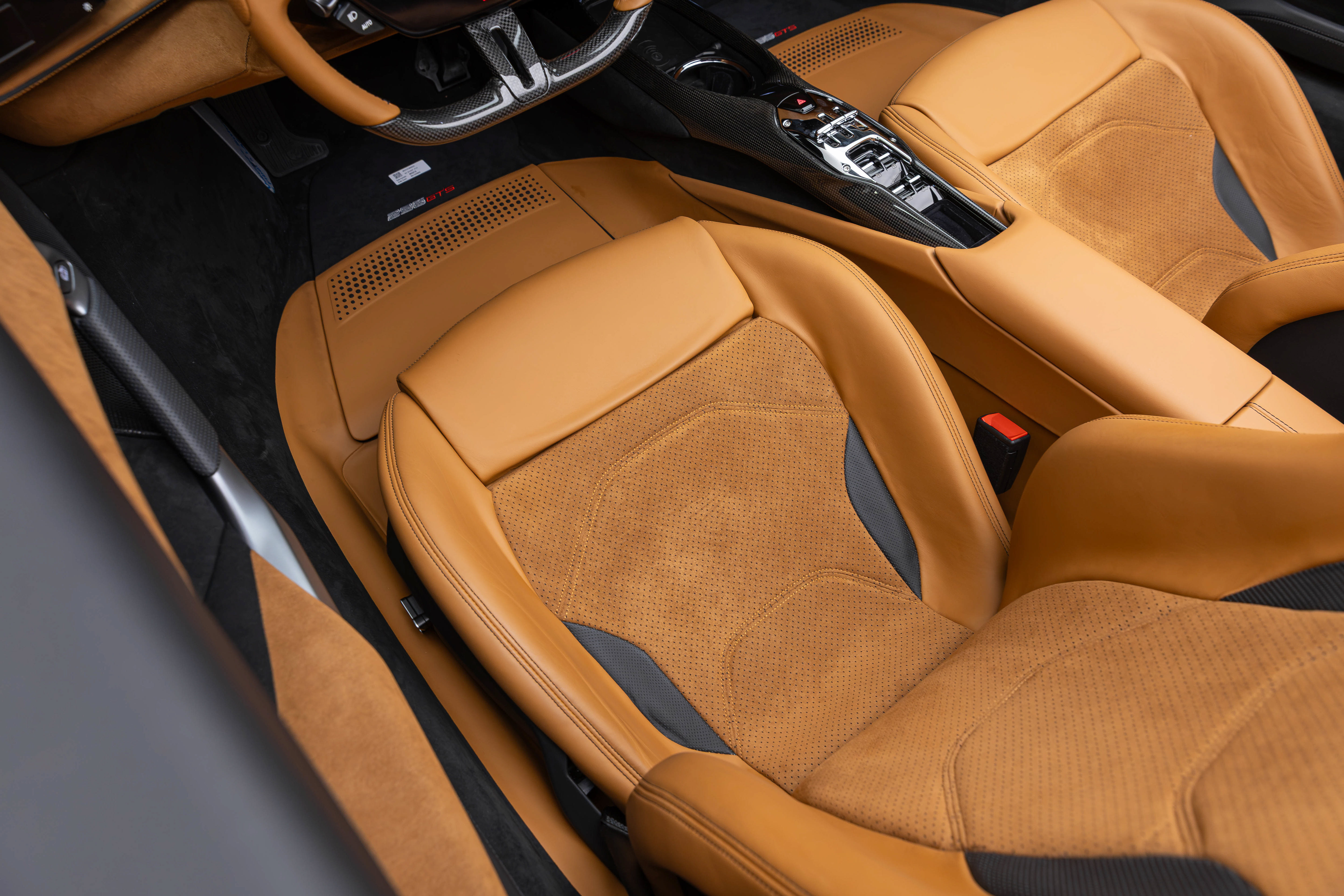 Certified 2025 Ferrari 296 GTS RWD image 23