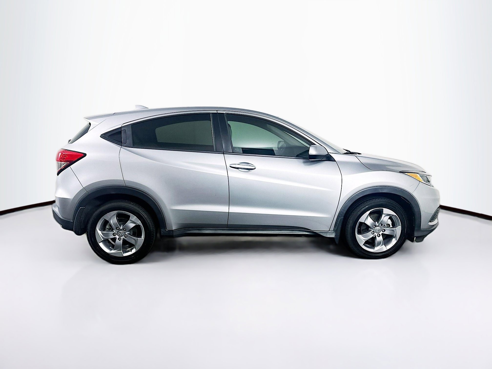 Used 2019 Honda HR-V LX image 10
