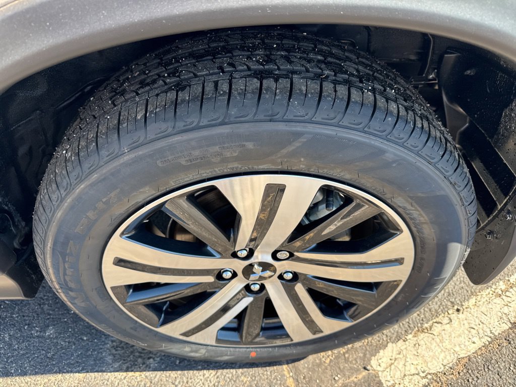 New 2027 Mitsubishi Outlander Sport SE FWD image 41