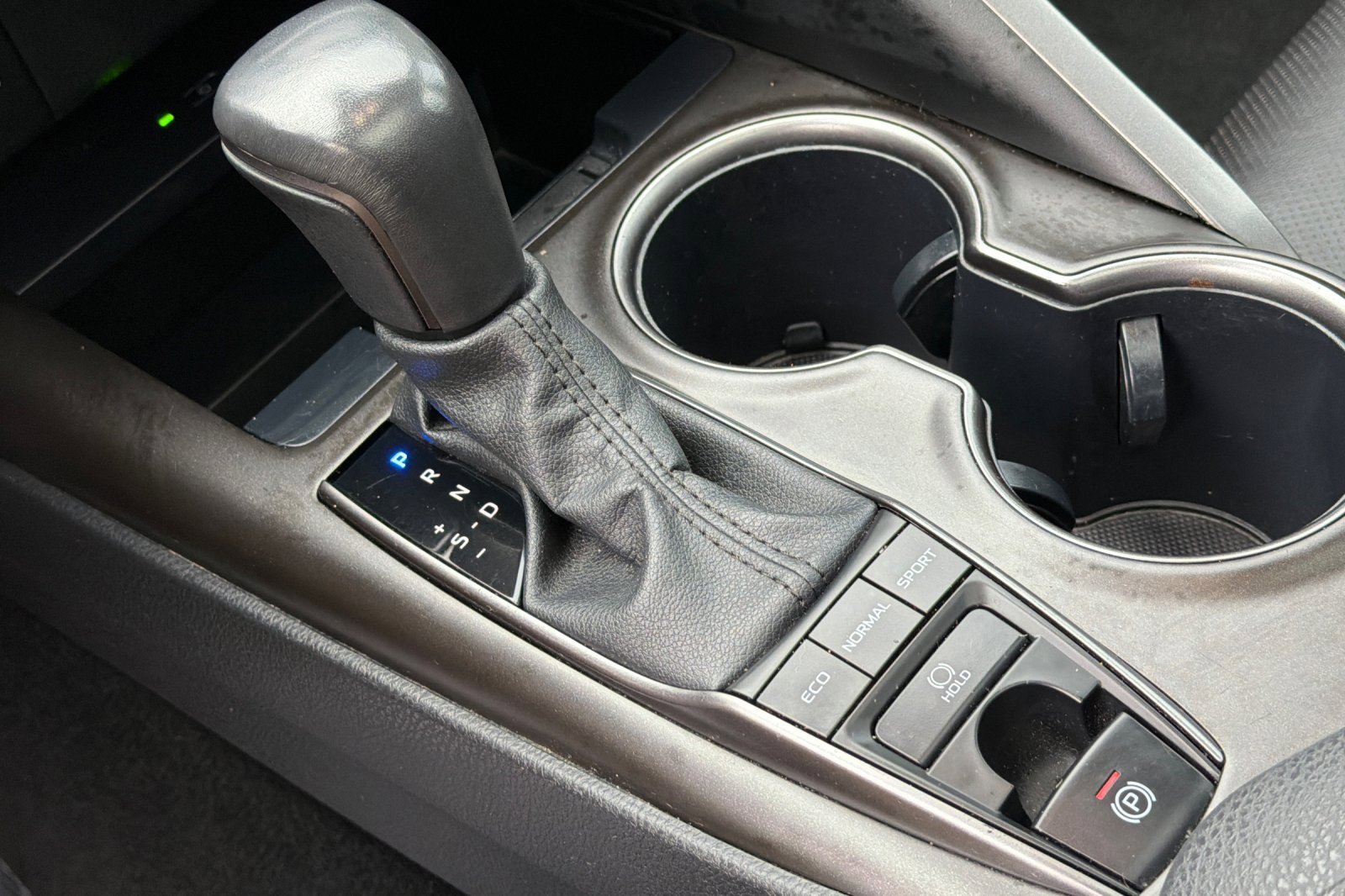 Used 2024 Toyota Camry XSE image 21