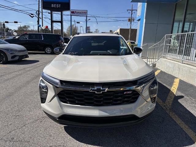 New 2026 Chevrolet Trax RS w/ Sunroof Package image 2