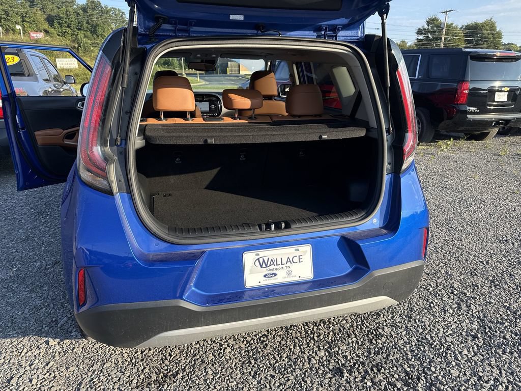 Used 2024 Kia Soul EX w/ Option Group 015 FWD image 43