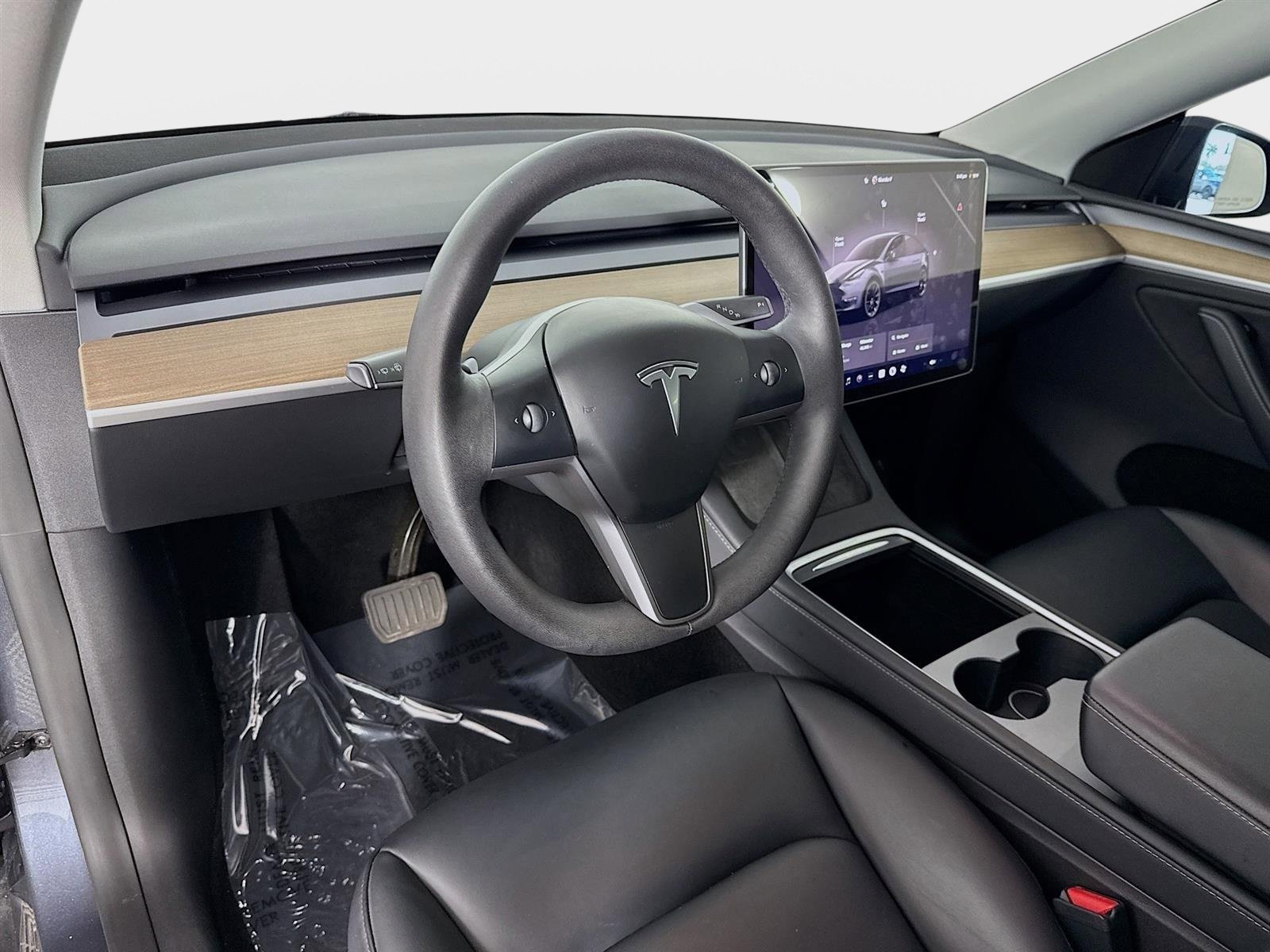 Used 2023 Tesla Model Y Long Range image 10