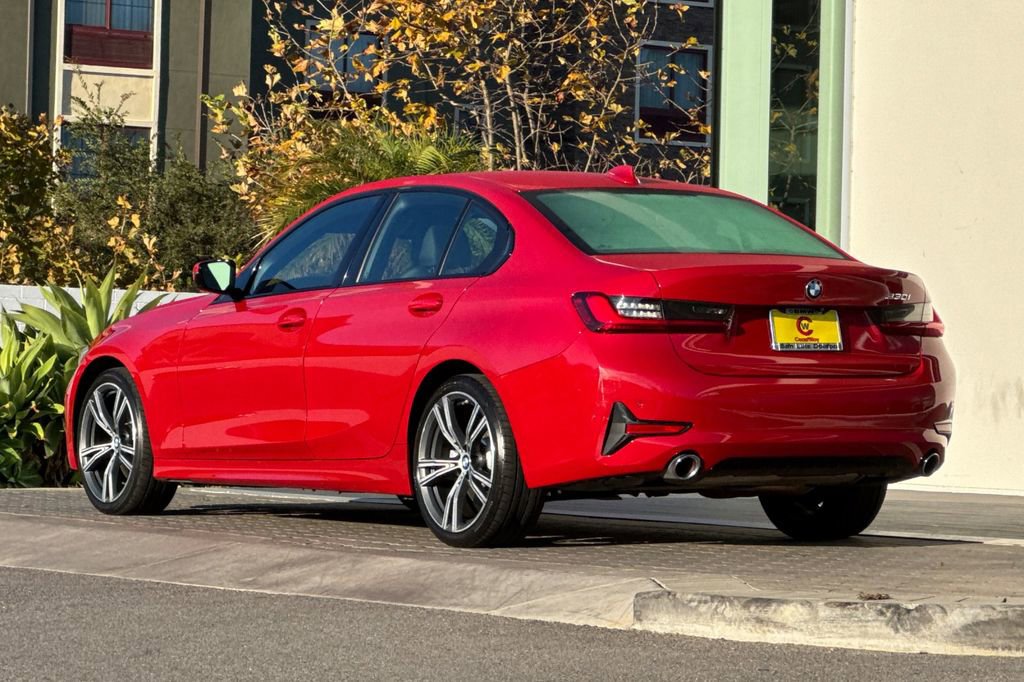 Used 2022 BMW 330i Sedan w/ Premium Package 2 image 5