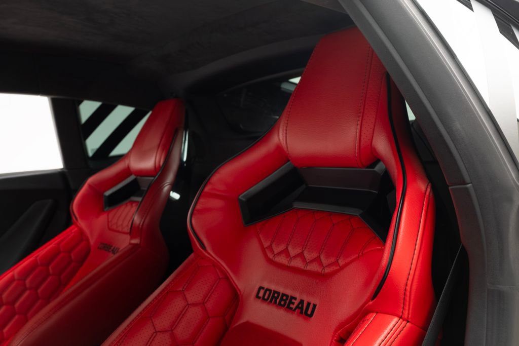 Used 2015 Lamborghini Huracan LP 610-4 image 14