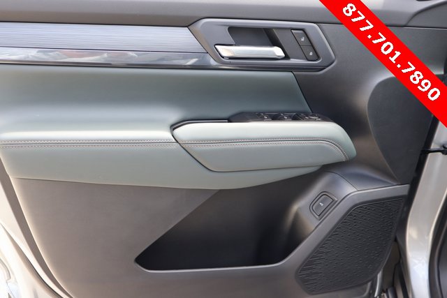 New 2026 GMC Terrain AT4 w/ Technology Package II image 11