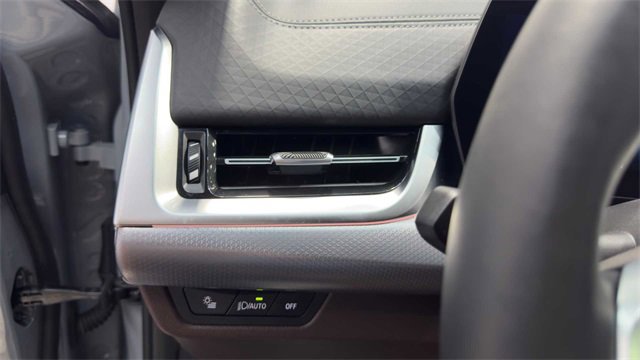 Used 2025 BMW X2 M35i image 34