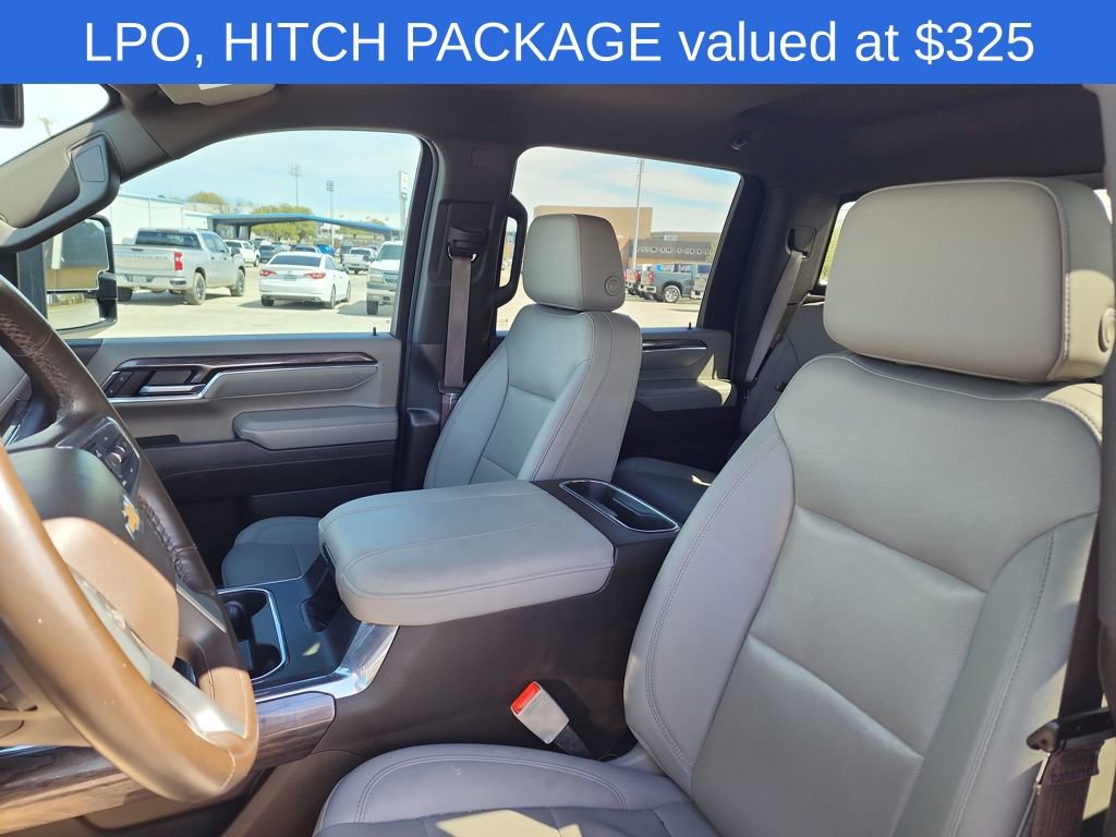 Used 2024 Chevrolet Silverado 2500 LTZ w/ LTZ Texas Edition image 11