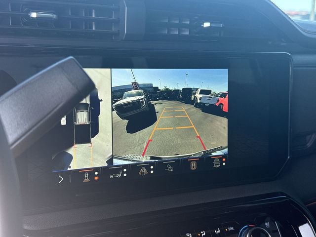 Used 2026 GMC Sierra 2500 AT4 w/ AT4 Premium Plus Package AWD/4WD image 17