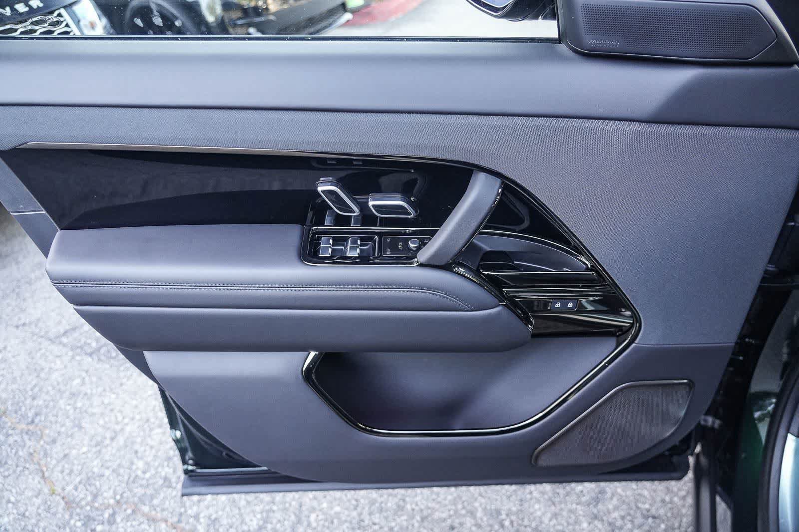 New 2026 Land Rover Range Rover Sport SV AWD/4WD image 20