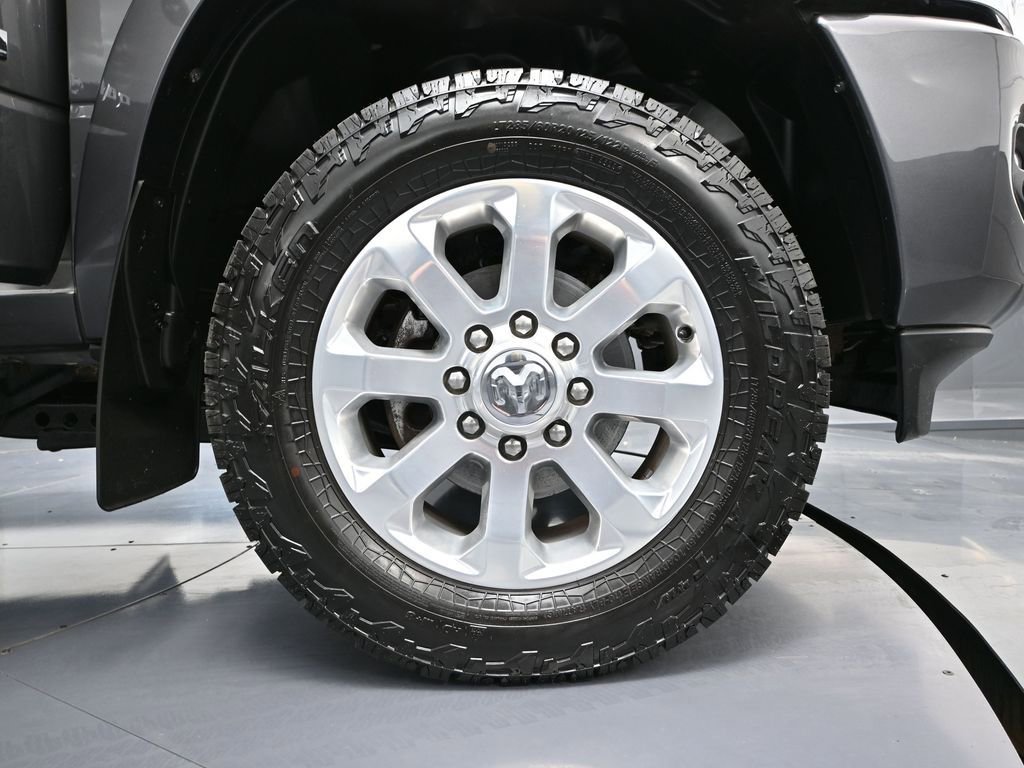 Used 2022 RAM 2500 Laramie w/ Body Color Bumper Group image 16