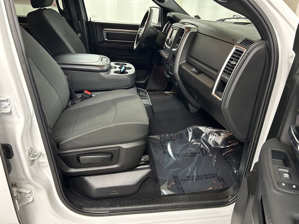 Used 2024 RAM 1500 Classic Warlock image 12