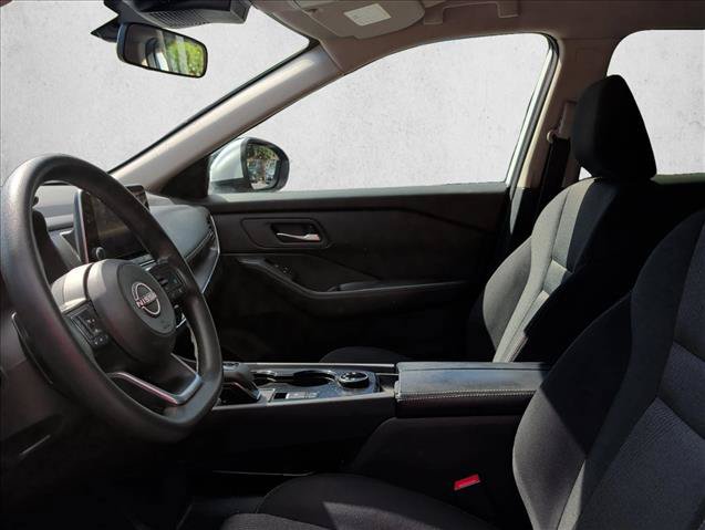 Used 2024 Nissan Rogue SV AWD/4WD image 10