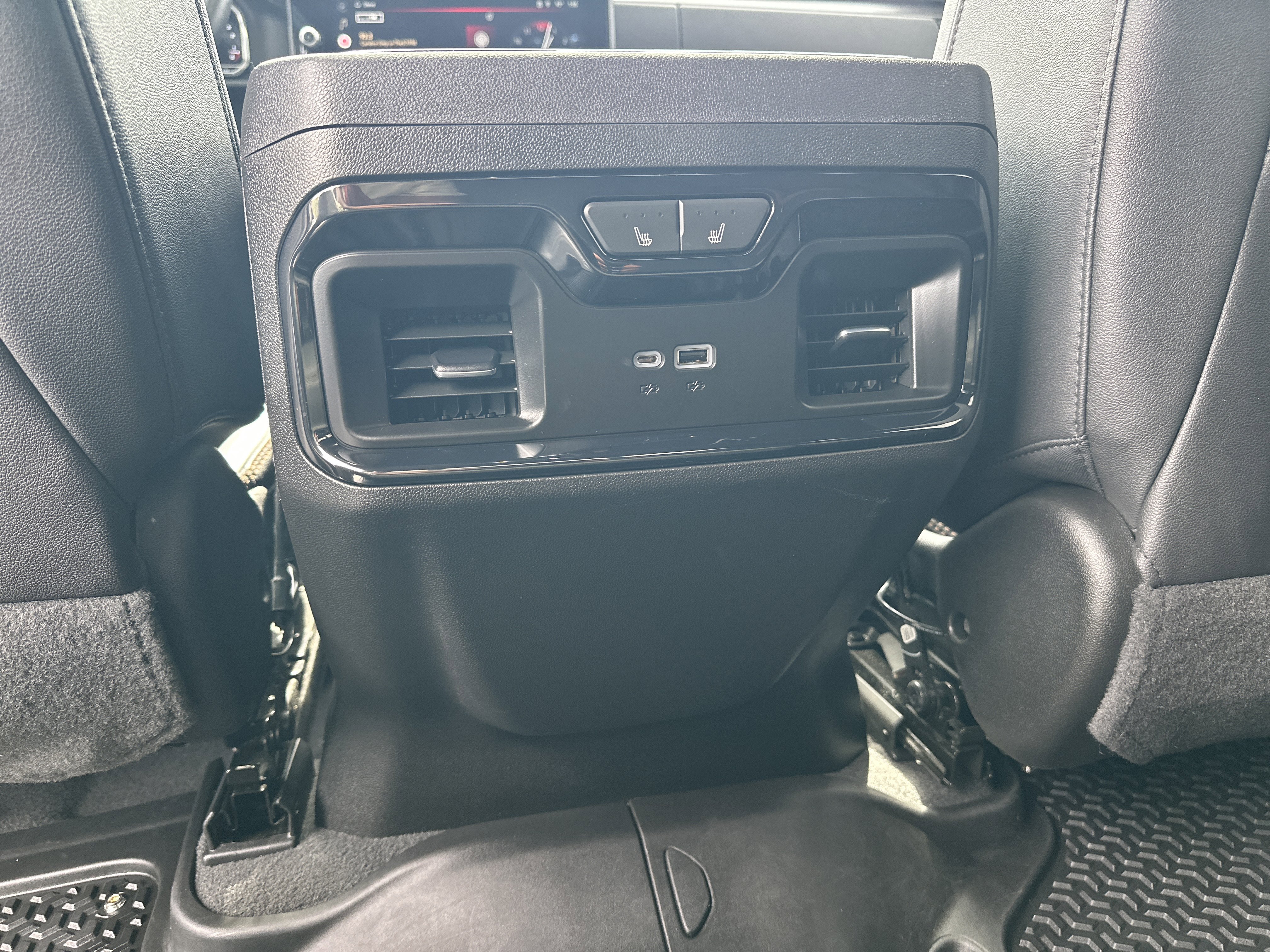 Used 2023 GMC Sierra 1500 AT4 w/ Technology Package image 23