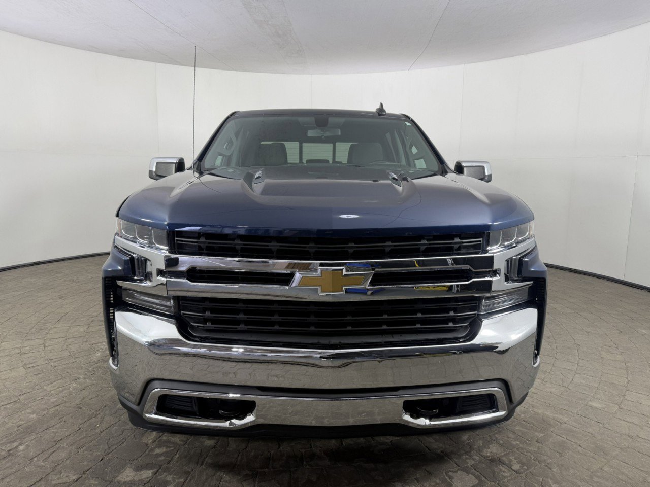 Used 2020 Chevrolet Silverado 1500 LT w/ All-Star Edition image 2