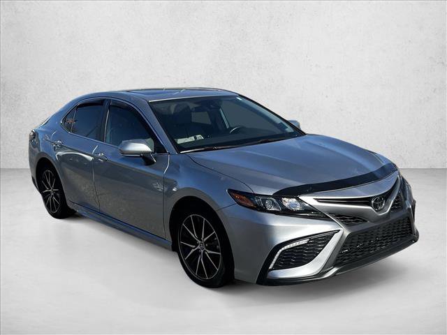 Certified 2024 Toyota Camry SE image 3