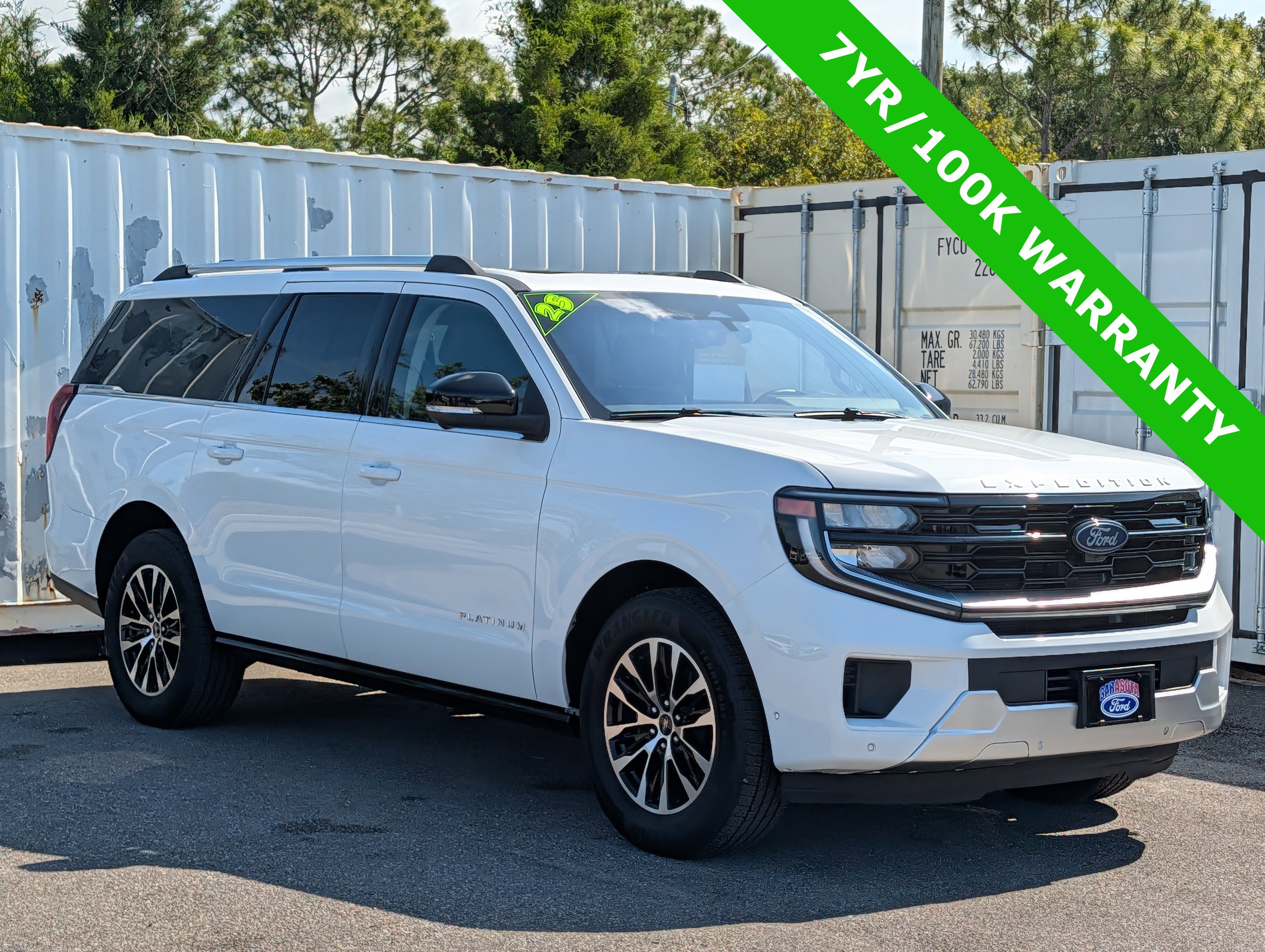 Certified 2025 Ford Expedition Max Platinum AWD/4WD image 2