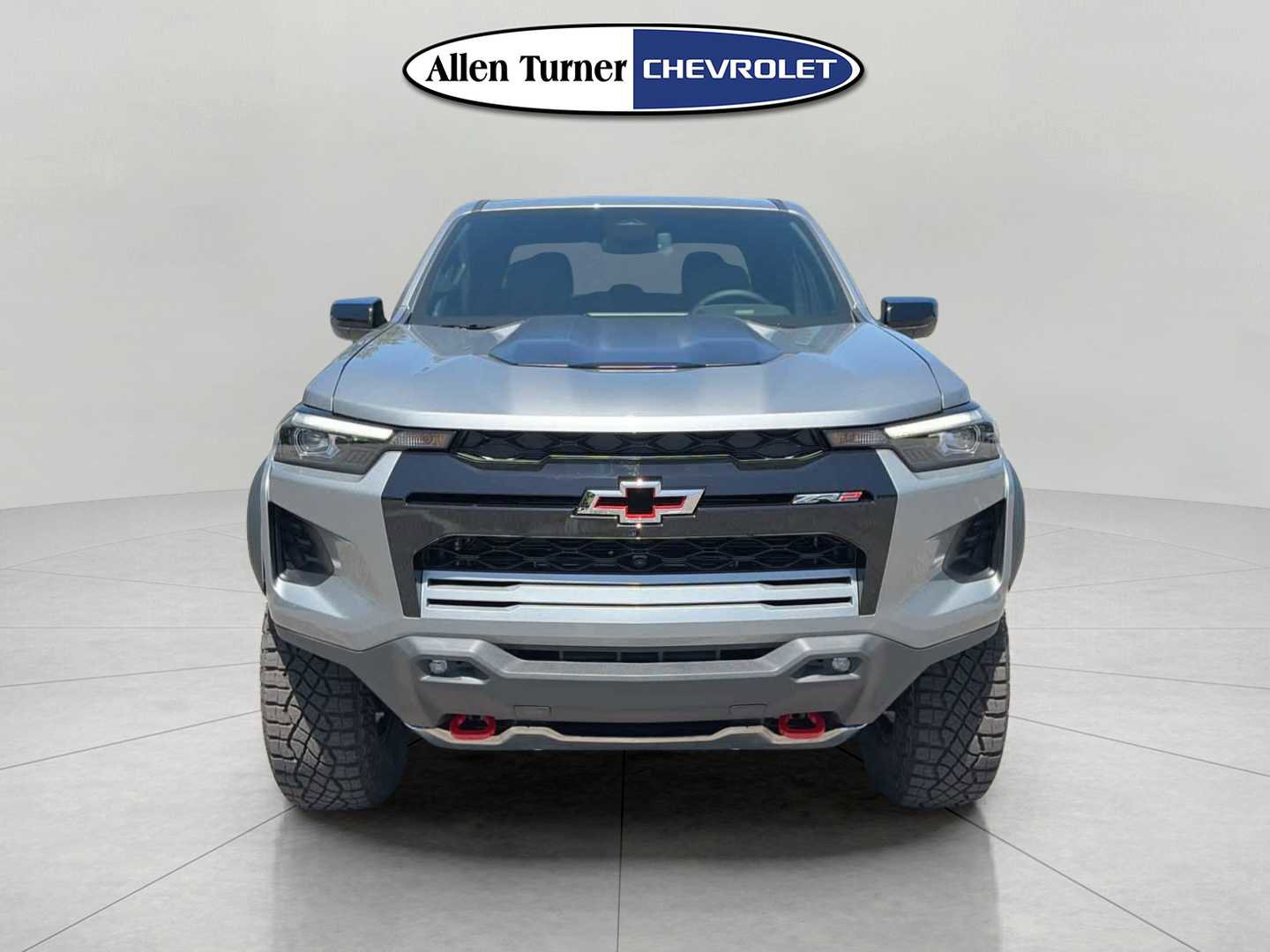 New 2026 Chevrolet Colorado ZR2 w/ Technology Package AWD/4WD image 2