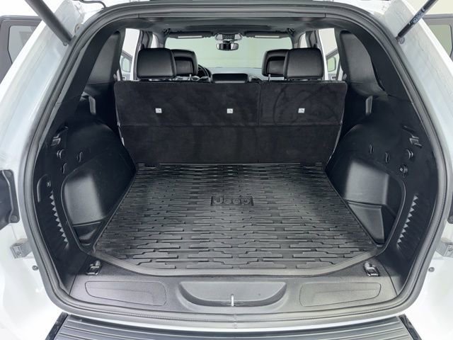 Used 2021 Jeep Grand Cherokee Limited X image 28
