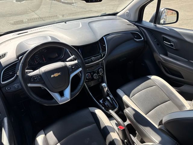 Used 2018 Chevrolet Trax Premier w/ Midnight Edition image 13