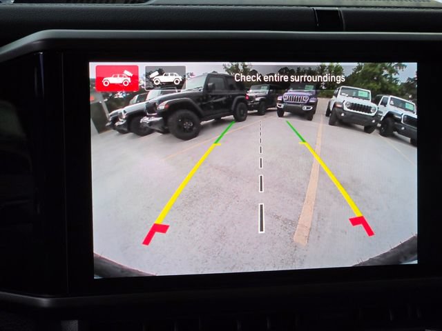 New 2026 Jeep Wrangler Unlimited Sahara AWD/4WD image 18
