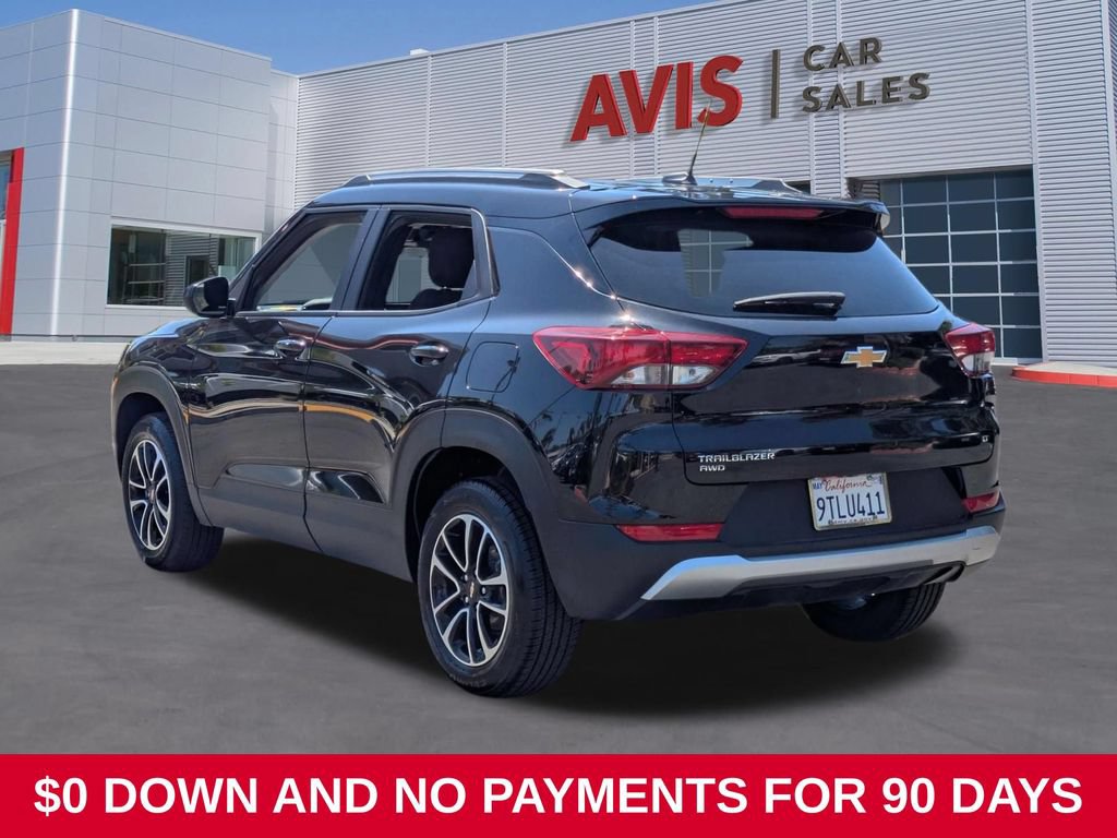 Used 2025 Chevrolet TrailBlazer LT AWD/4WD image 9