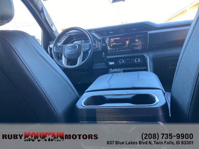 Used 2025 GMC Sierra 1500 Denali w/ Denali Reserve Package AWD/4WD image 32
