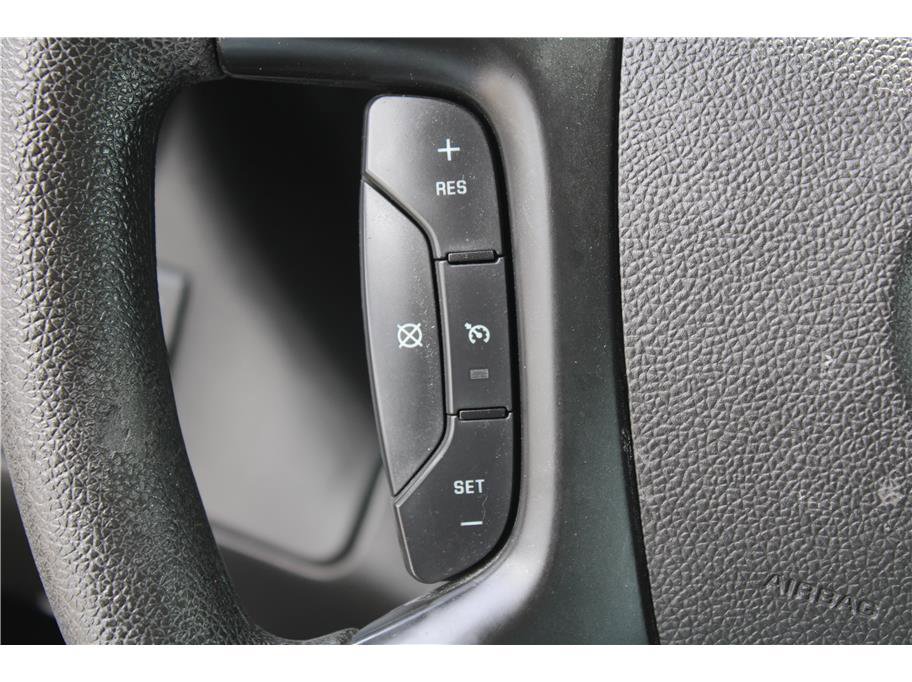 Used 2015 Chevrolet Express 3500 RWD image 15